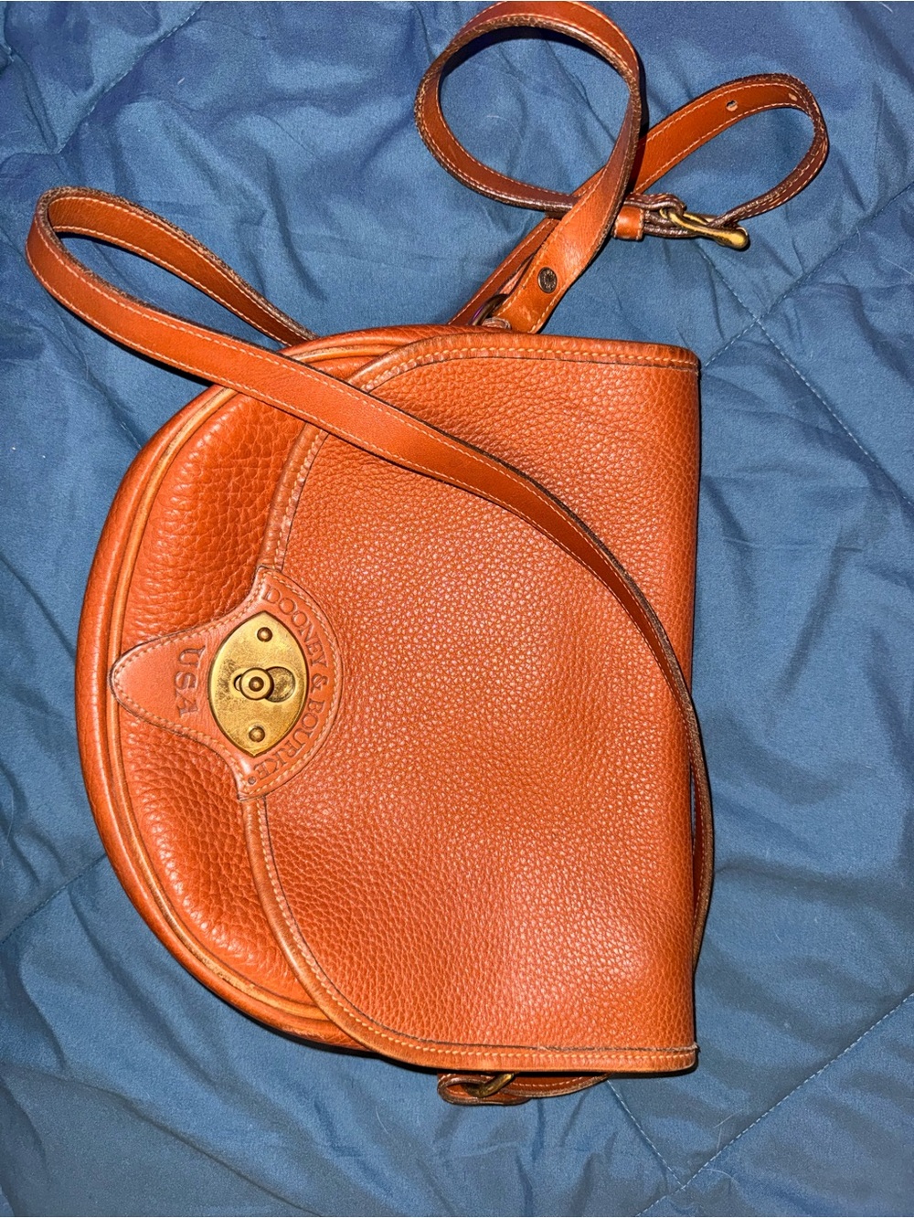Vintage Dooney & Bourke Saddle Crossbody in Cognac Brown